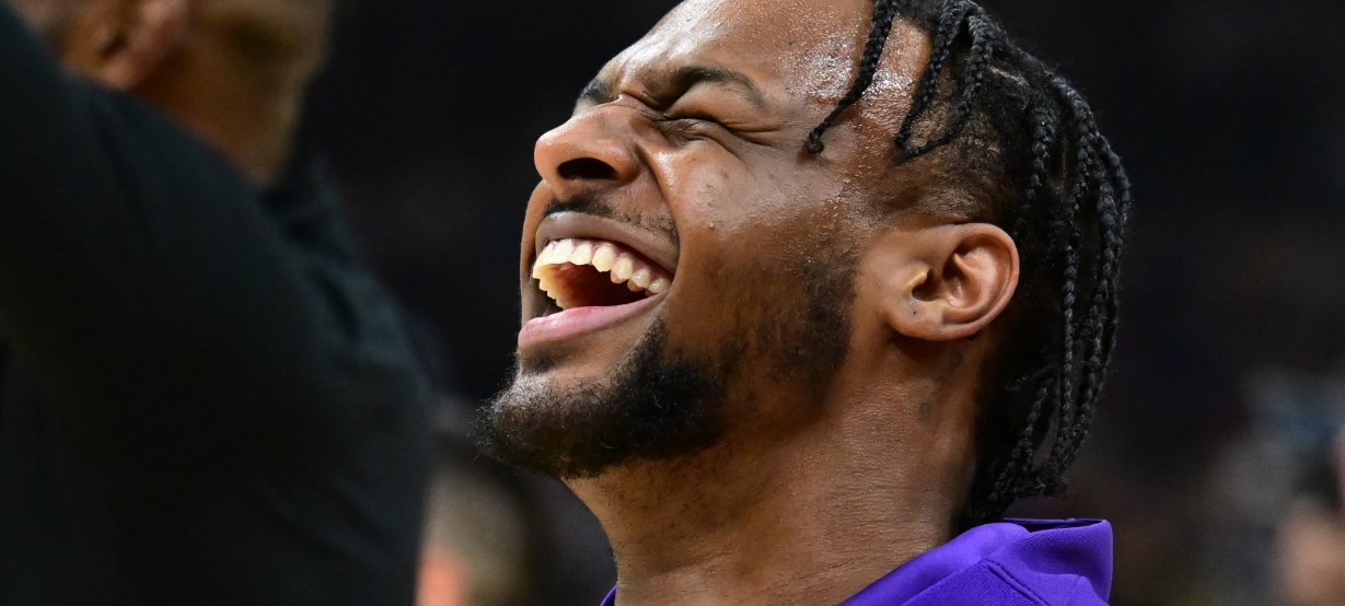 Trote no calouro! Bronny sofre com Anthony Davis e LeBron James