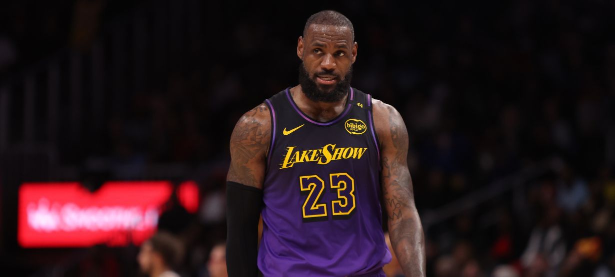 Warriors está de olho em LeBron, mas saída do Lakers tem condição