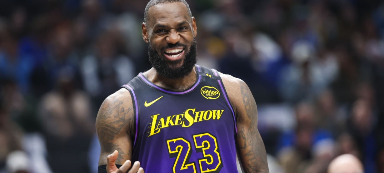 LeBron vai gostar! Lakers pode surpreender com contratação após prazo de trocas da NBA