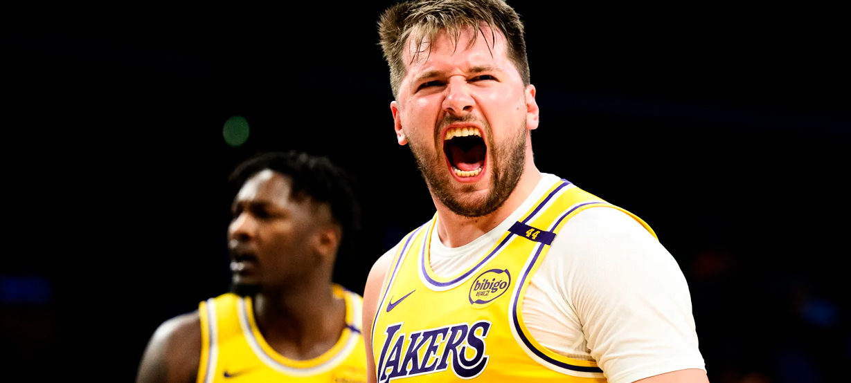 Precisamos falar sobre a atuação absurda de Luka Doncic no Lakers
