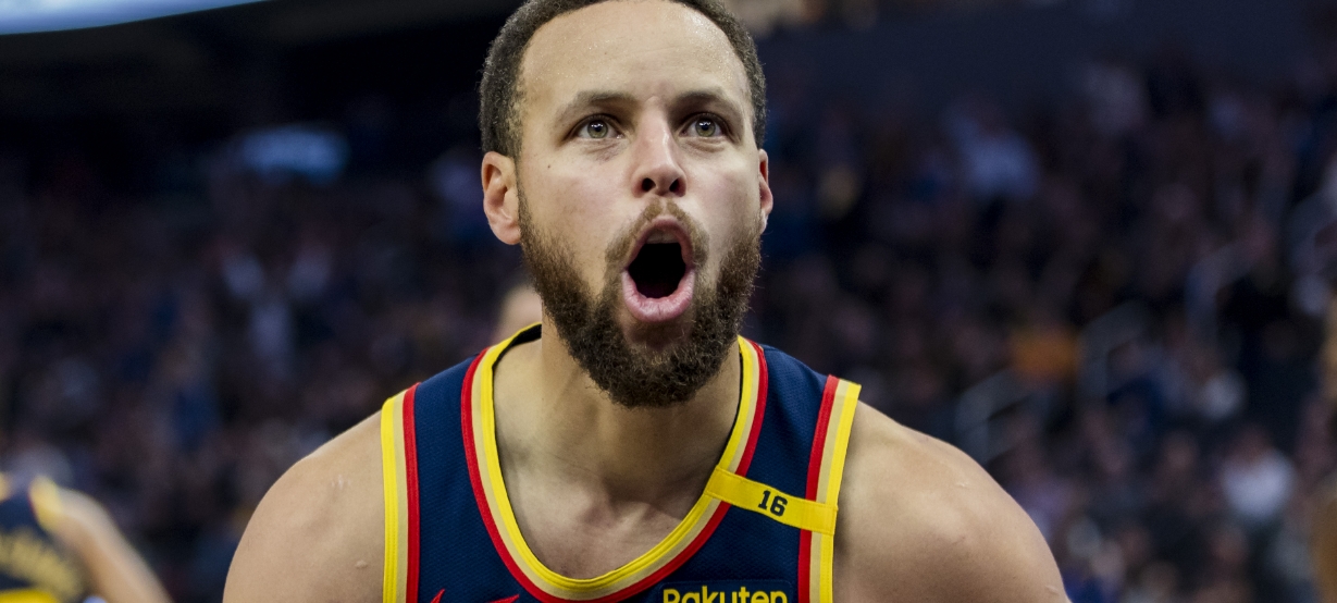 Stephen Curry e Nikola Jokic comentam chocados a troca de Luka Doncic para o Lakers