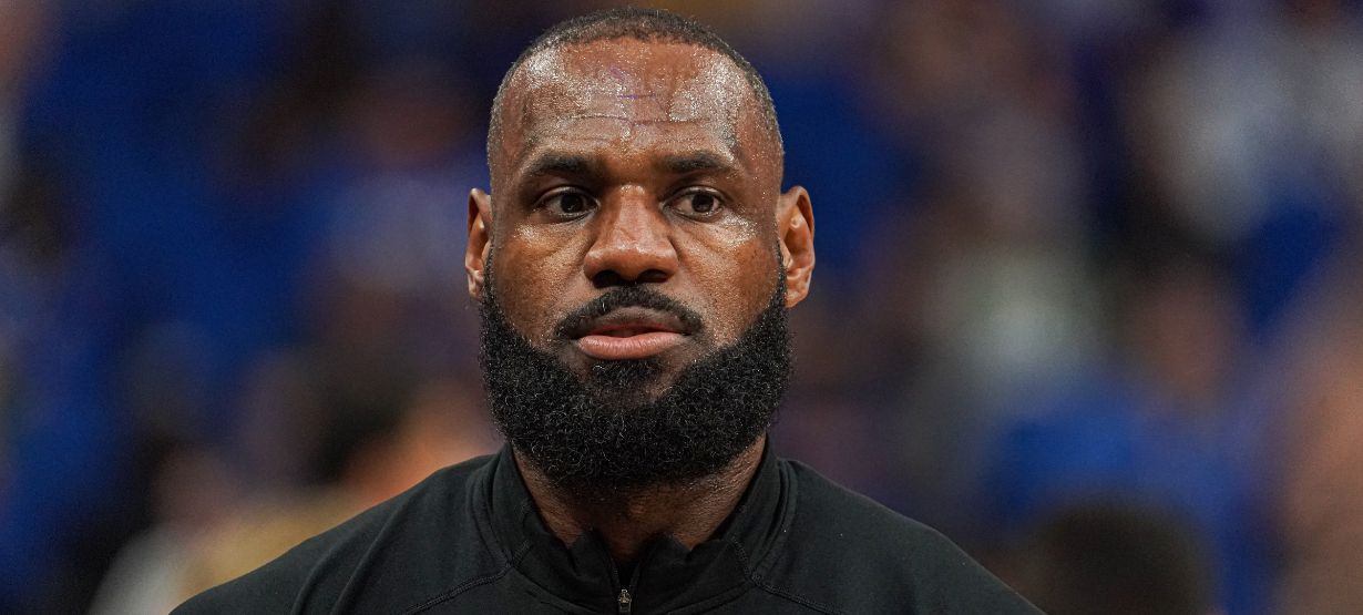 Com o Lakers em má fase, LeBron volta a fazer podcast e substitui JJ Redick