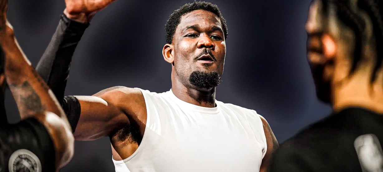 Deandre Ayton reage empolgado à sua contratação pelo Lakers