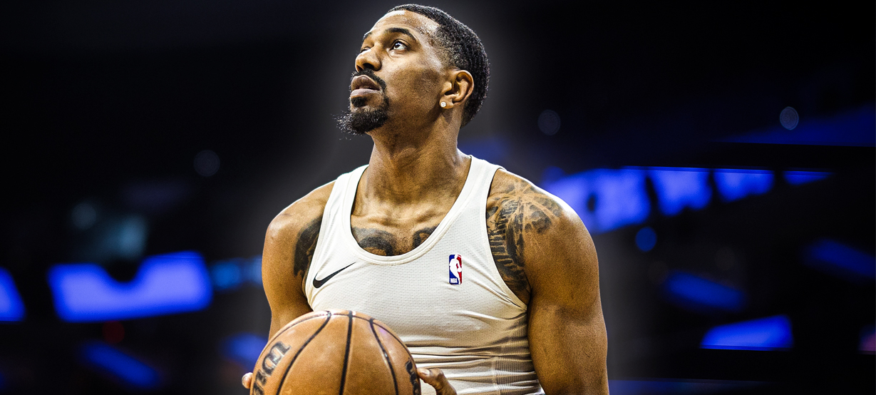 Lakers pode fechar com ex-jogador do Warriors ainda hoje