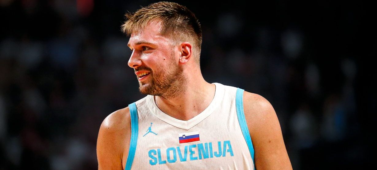 Luka Doncic assusta em amistoso, mas alivia o Lakers ao escapar de lesão grave