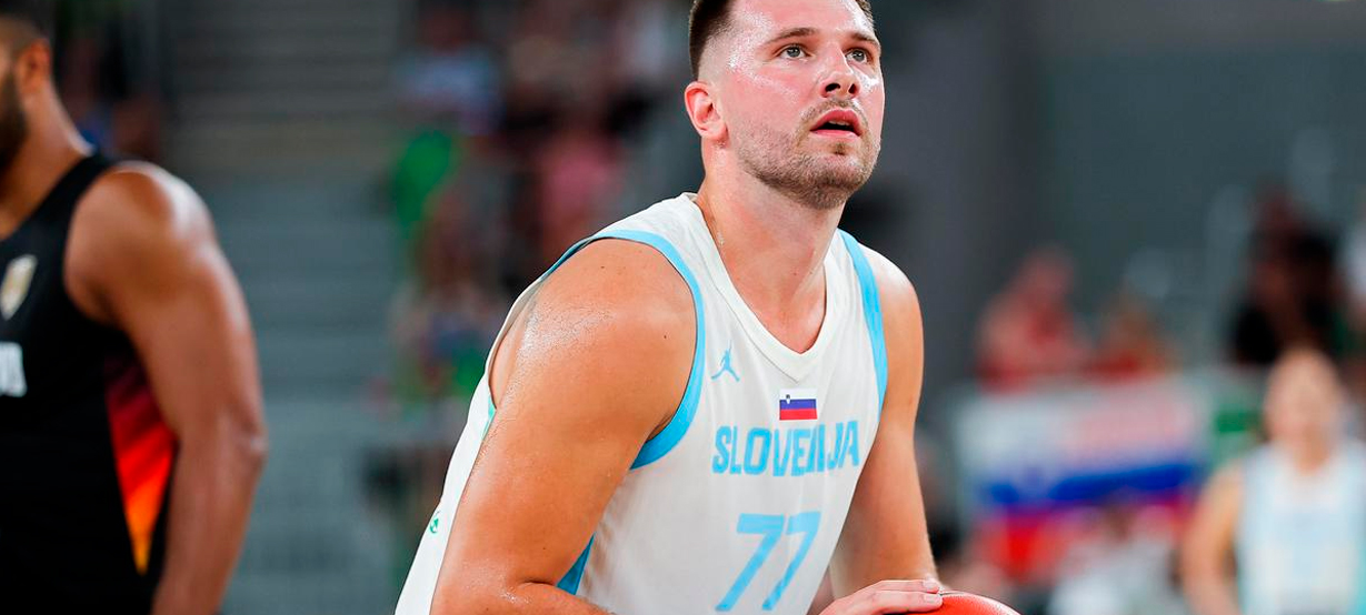 Luka Doncic volta a treinar e deve jogar amistoso da Eslovênia contra a Grã-Bretanha