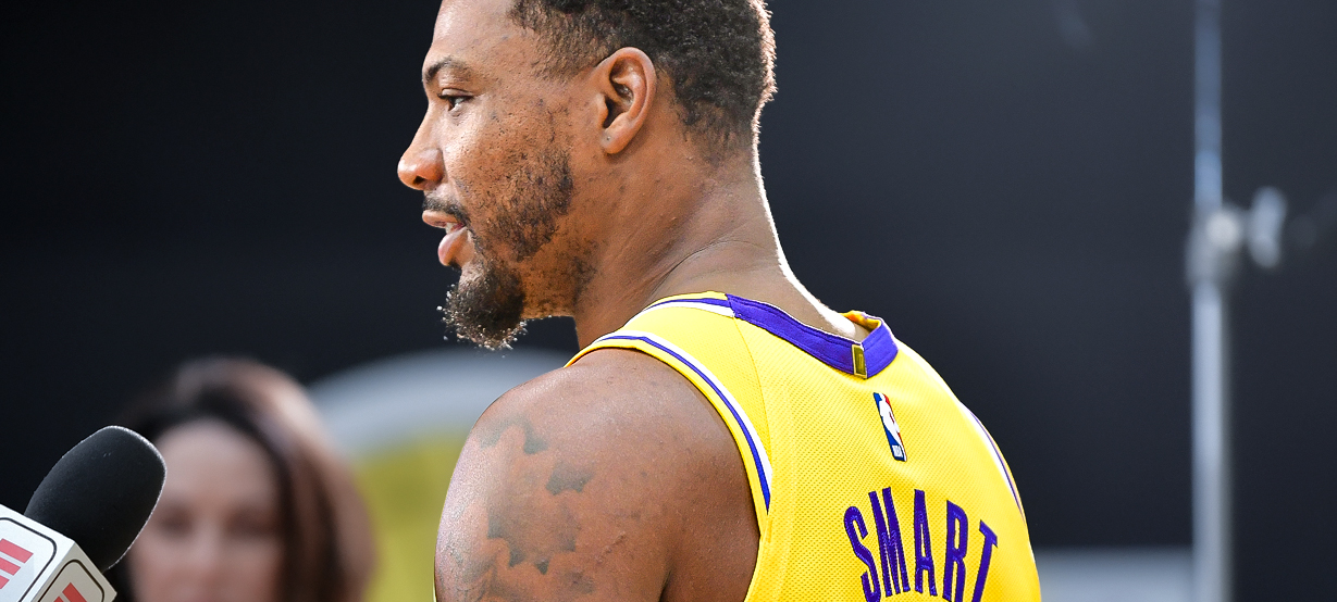 Marcus Smart foi desfalque no primeiro treino do Lakers