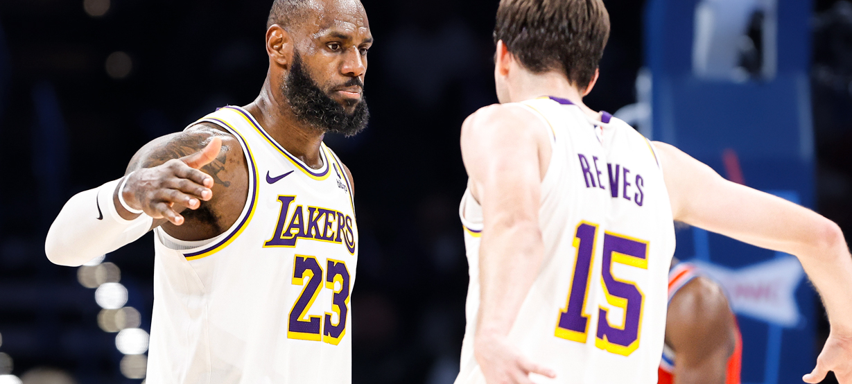 LeBron reage a noite histórica de Reaves no Lakers