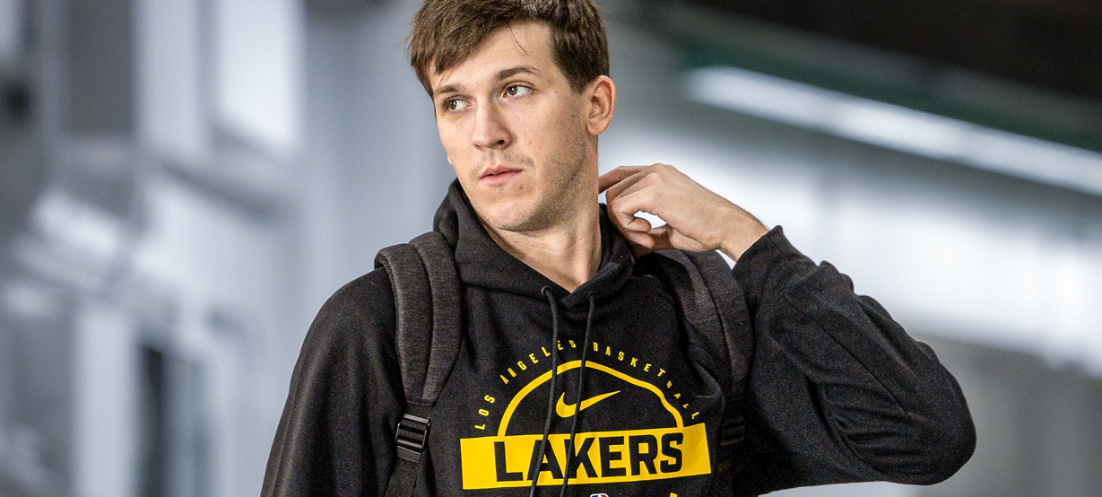 A real gravidade da lesão de Austin Reaves preocupa o Lakers