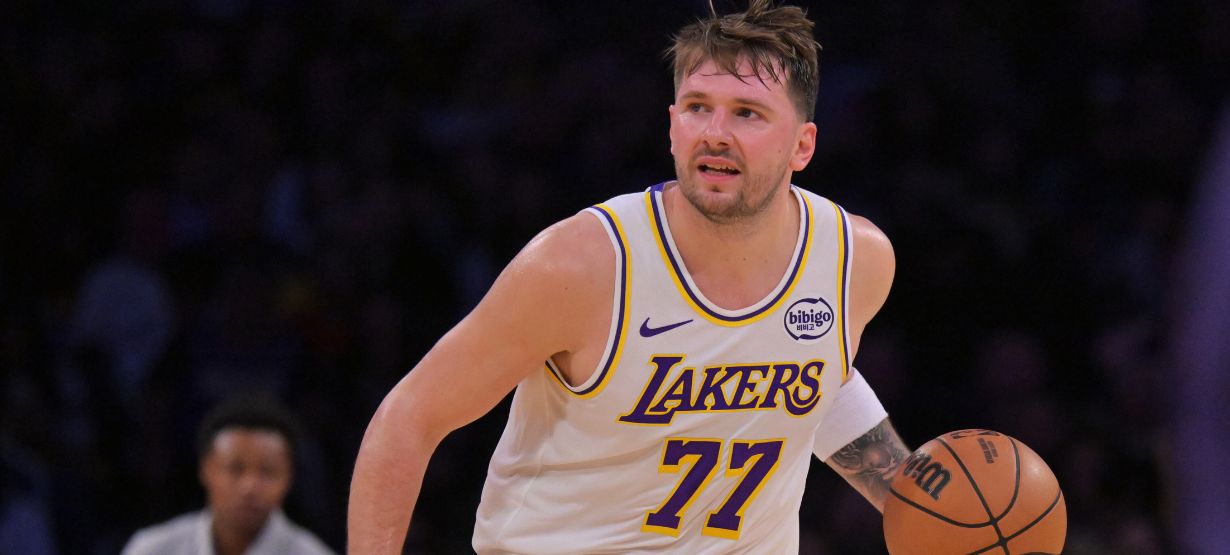 Luka Doncic lidera votação do All-Star Game e LeBron fica em posição inédita