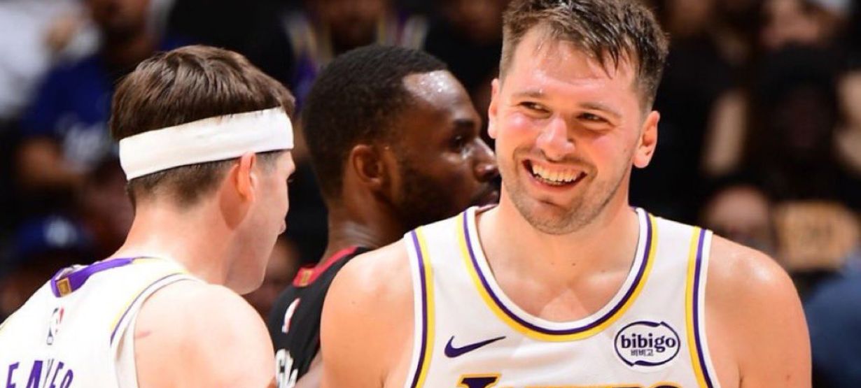 Luka comemora presença de Austin Reaves para sequência fora de casa