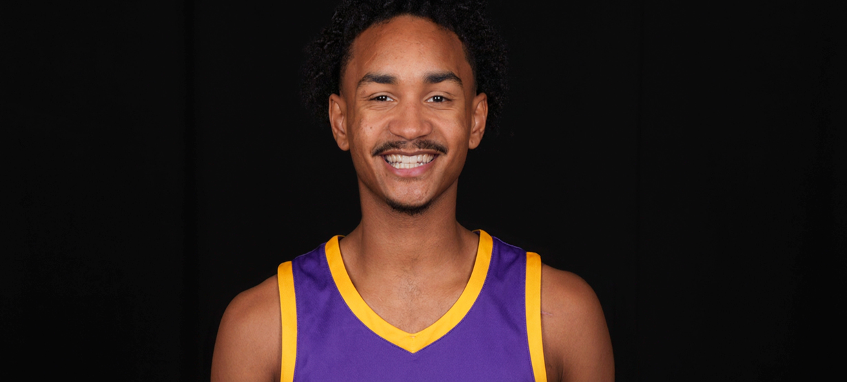 Lakers anuncia contratação da sensação da G-League