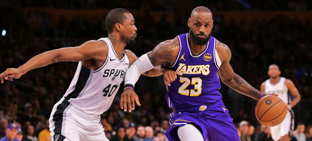 Lakers x Spurs: Onde assistir ao vivo o jogo de hoje na NBA