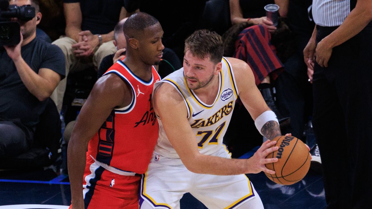 Lakers x Clippers: Onde assistir ao clássico da NBA ao vivo hoje