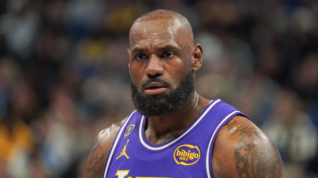 LeBron James desabafa após arbitragem polêmica contra Pistons