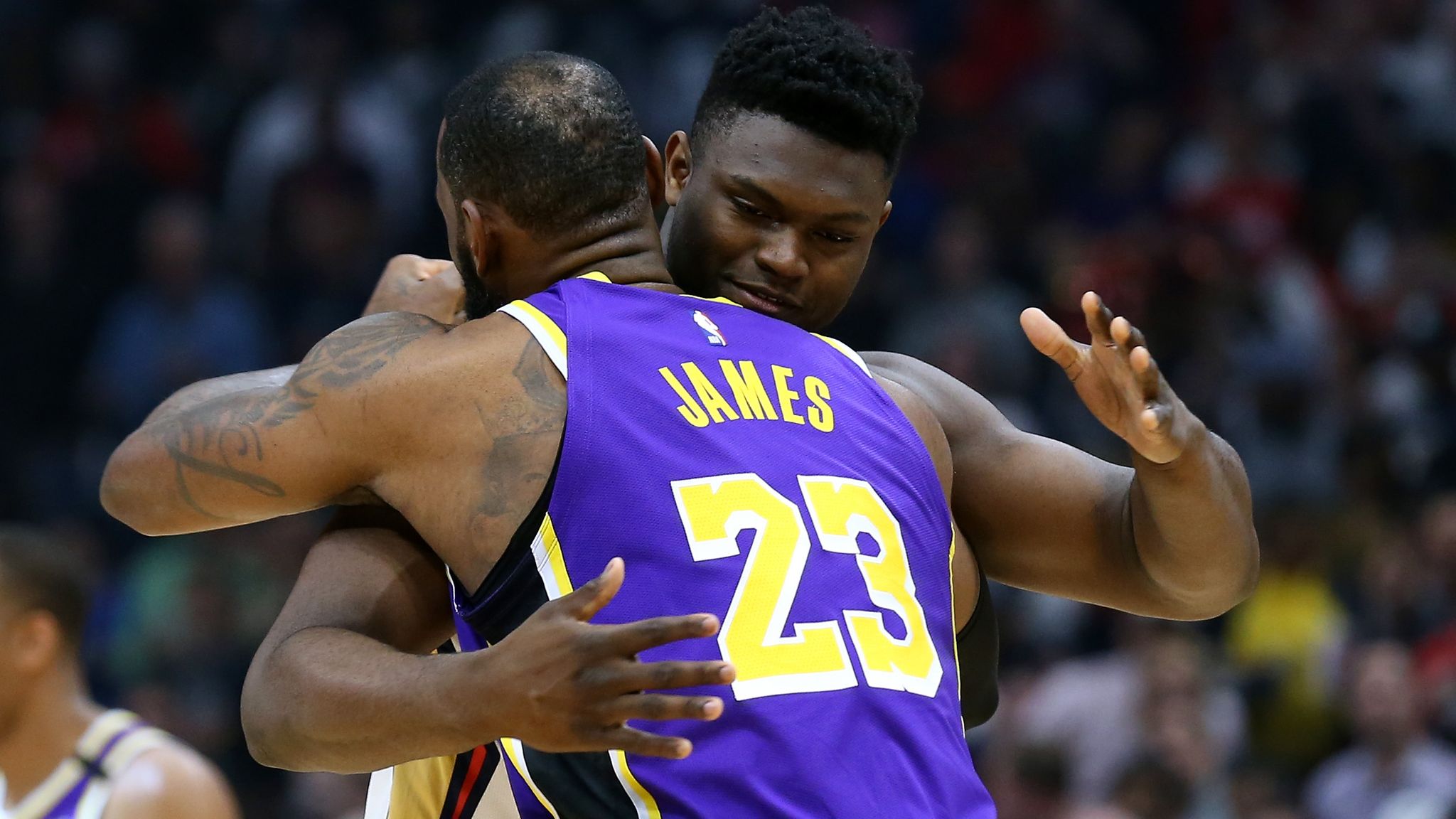LeBron dá recado direto a Zion Williamson
