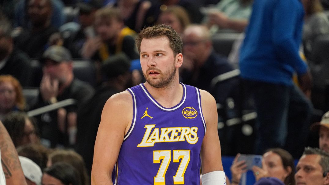 O que fez Luka Doncic perder a cabeça durante jogo contra Orlando Magic