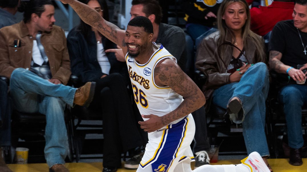 Marcus Smart se torna protagonista silencioso do Lakers no clutch time