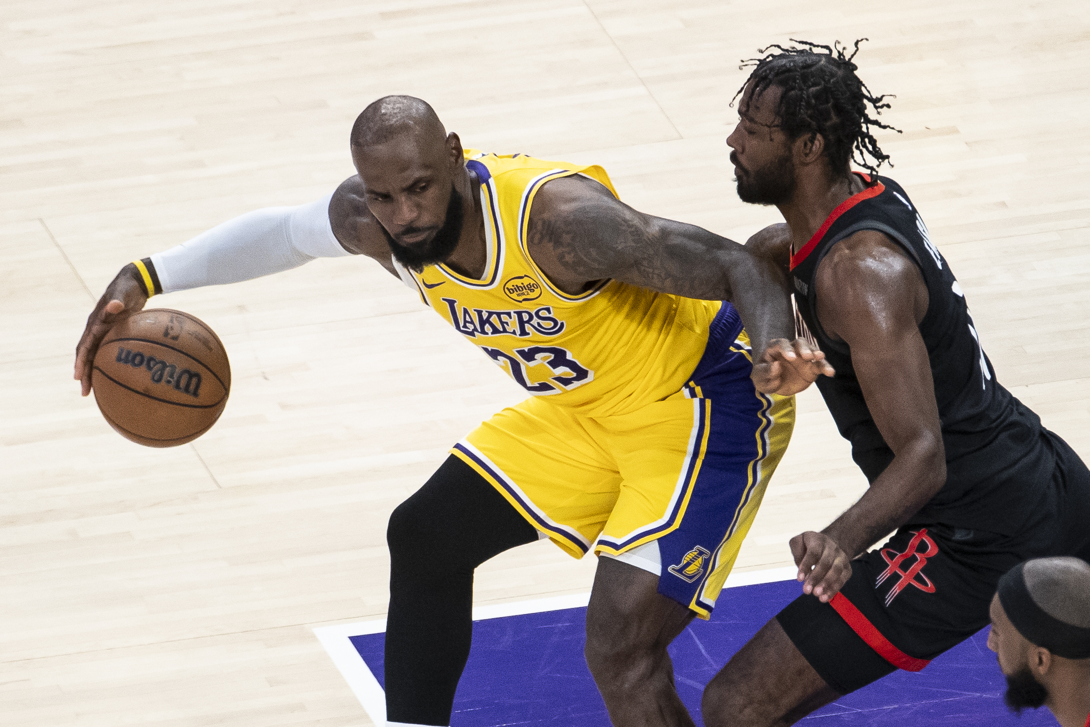 LeBron reage após primeira vitória do Lakers nos playoffs