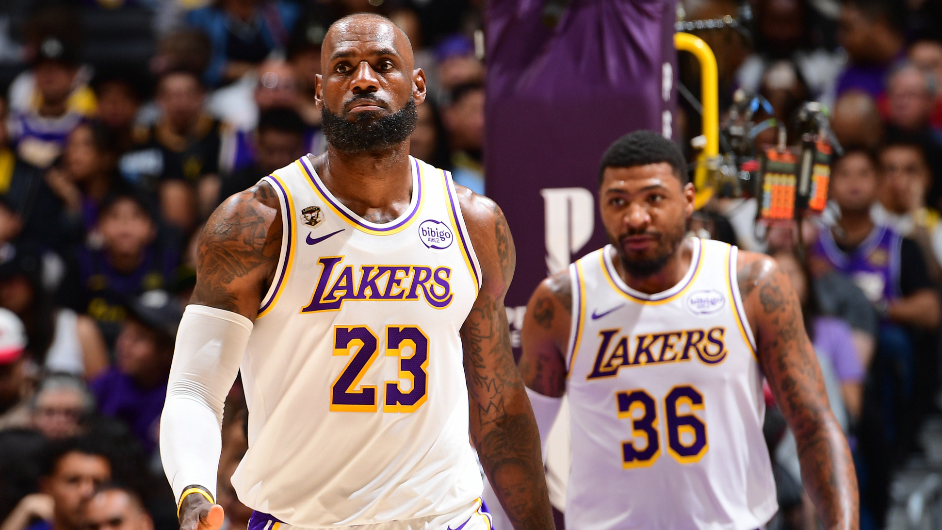 Onde assistir aos jogos do Lakers nos playoffs 2026: horários, canais e streaming