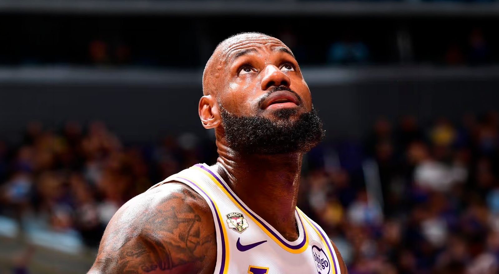 LeBron pode jogar mais cinco anos e os playoffs estão provando isso