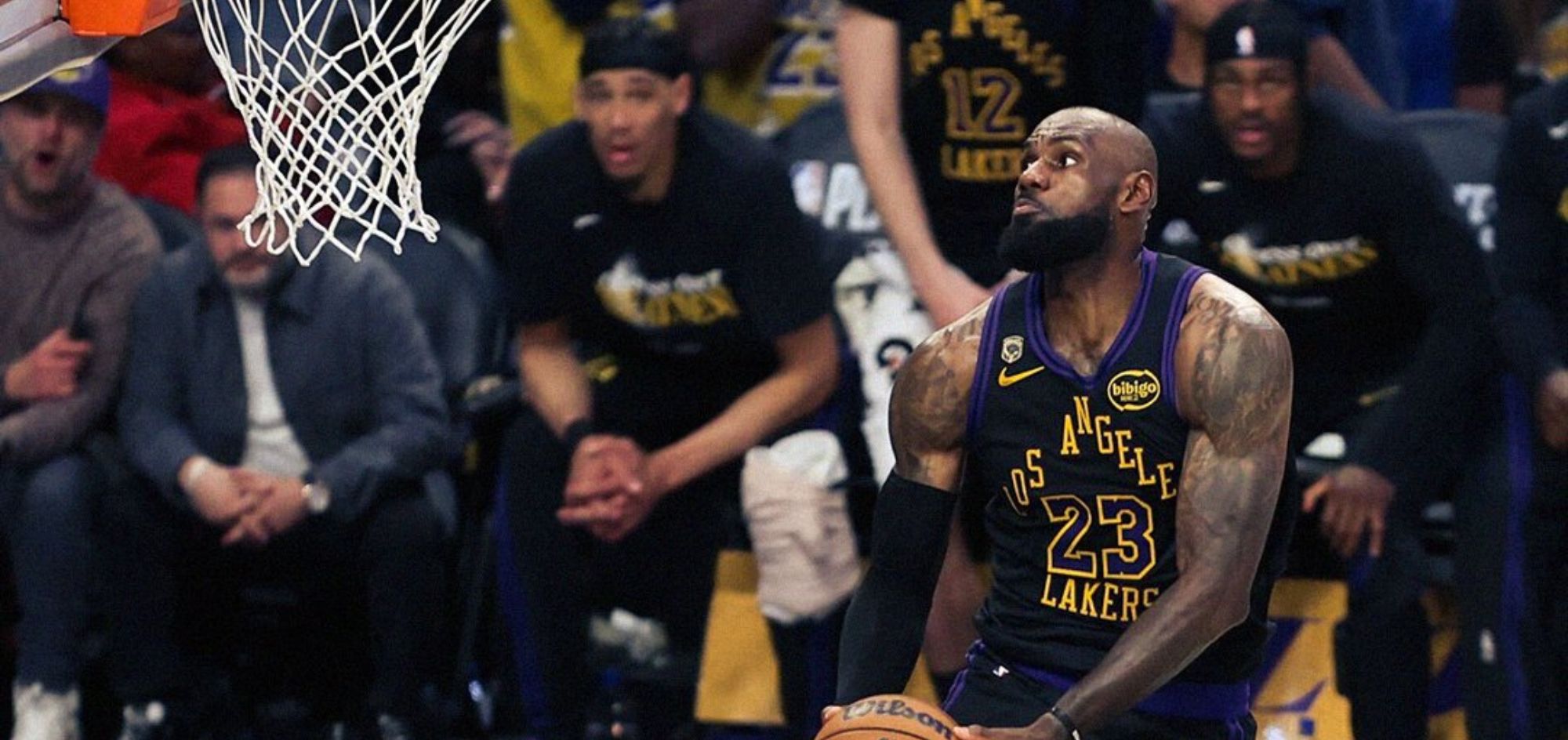 Os números inacreditáveis da vitória do Lakers sobre o Rockets no Jogo 2
