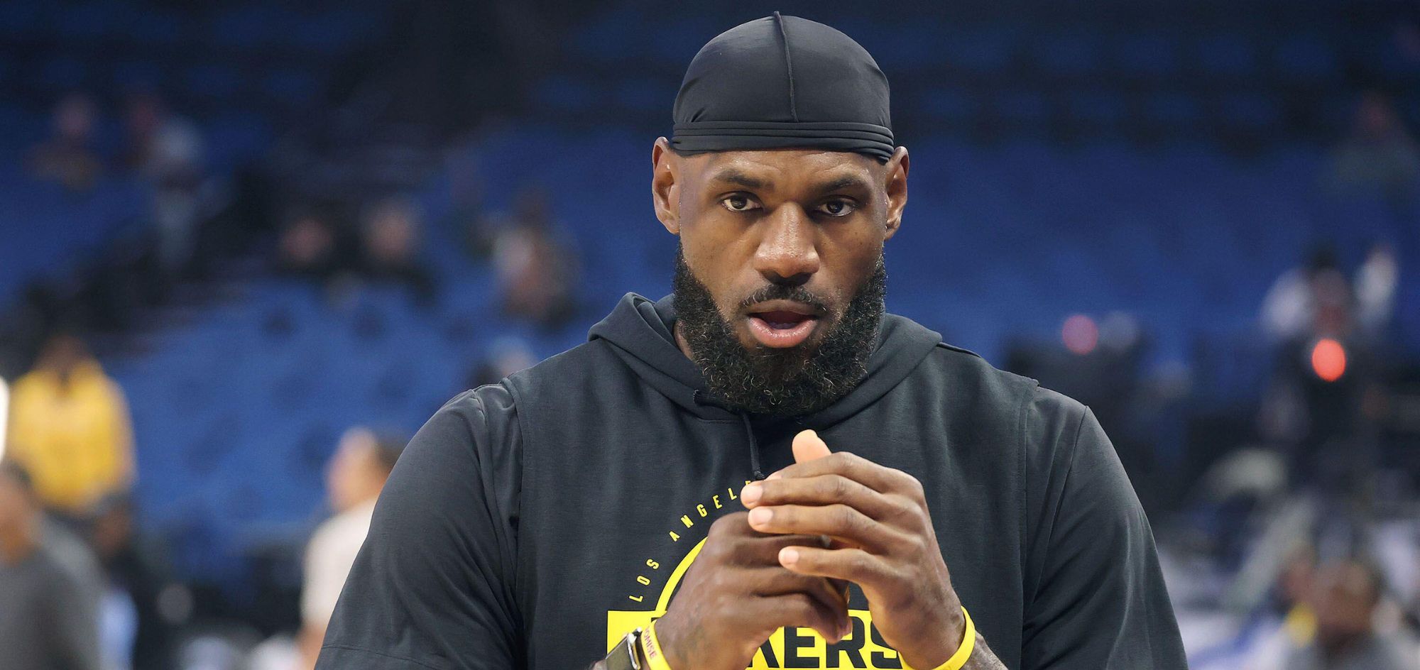 LeBron James abre o jogo sobre seu papel sem Doncic e Reaves