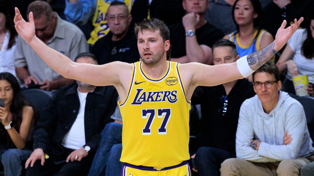 Após fala de Wembanyama, Luka Doncic é discreto ao defender MVP