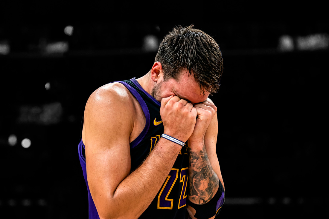 Lesão de Doncic coloca Lakers em alerta máximo