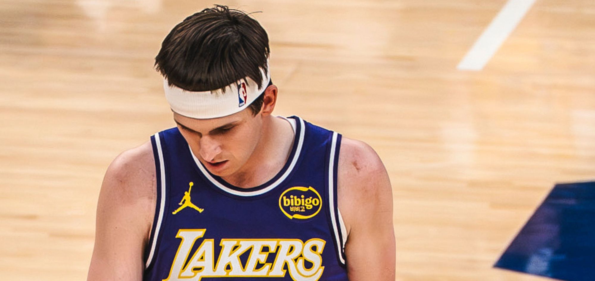 JJ Redick e LeBron James saem em defesa de Austin Reaves após derrota