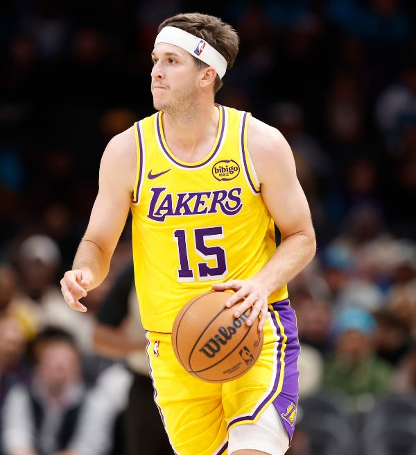 Lakers já recebeu mais de 20 ofertas de troca por Austin Reaves