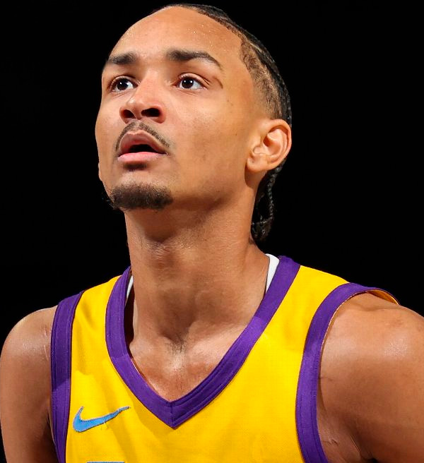 Lakers contrata velho conhecido e fecha seu elenco