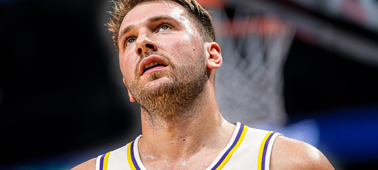 Lakers leva choque de realidade em derrota para o Thunder