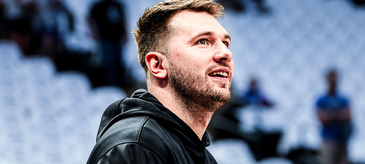 Lakers avalia contratar ex-companheiro de Doncic no Mavericks