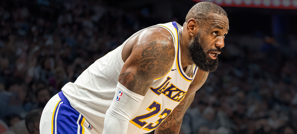 Lakers x Jazz: LeBron James vai jogar hoje?