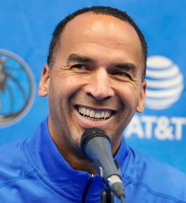 Nico Harrison é demitido pelo Dallas Mavericks nove meses após trocar Luka Doncic