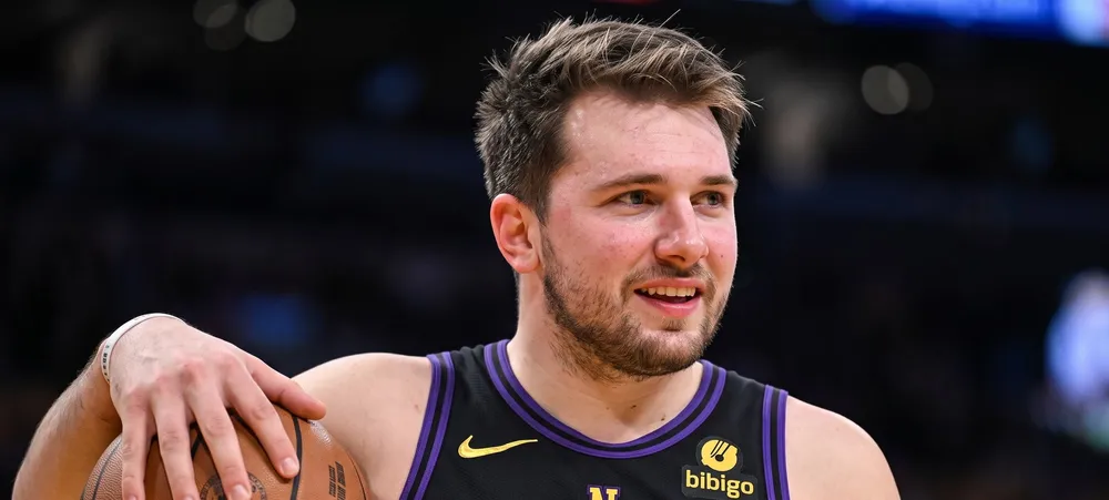 O Lakers escolheu o uniforme que poucos gostaram