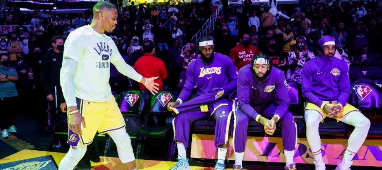 NBA: Ex-jogador detona forma como LeBron e Davis lidaram com Westbrook