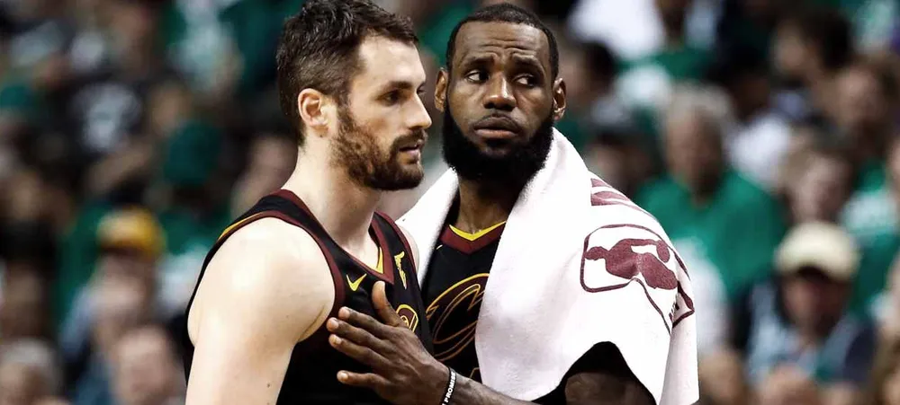 NBA: A troca por Lauri Markkanen pode levar Kevin Love ao Lakers?