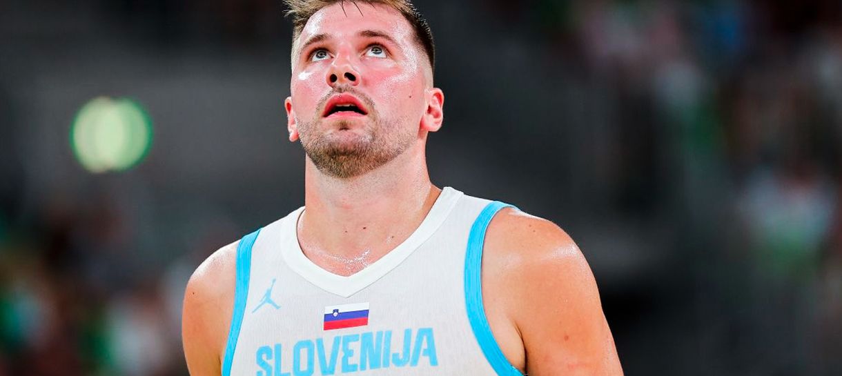 Luka Doncic lesiona joelho em amistoso da Eslovênia rumo a Eurobasket