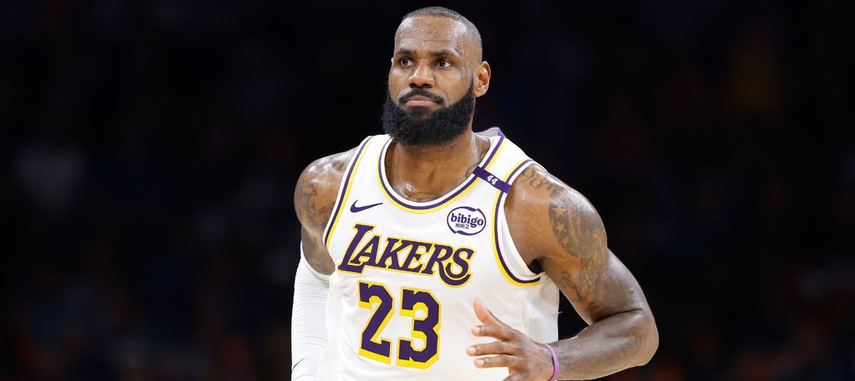 LeBron é o 6º atleta mais bem pago do mundo, mas perde para outro astro da NBA