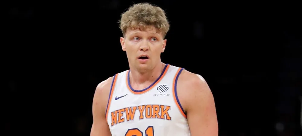 Lakers se encontra com o agente livre Mindaugas Kuzminskas