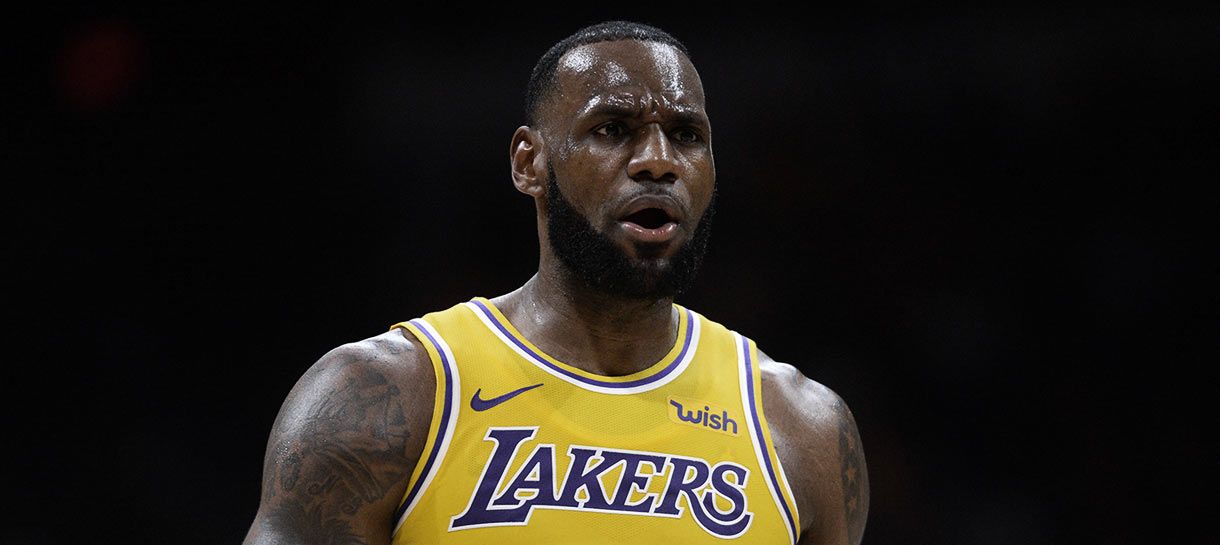 NBA: Analista critica decisão de LeBron James que poderia ter dado vitória ao Lakers contra o Heat