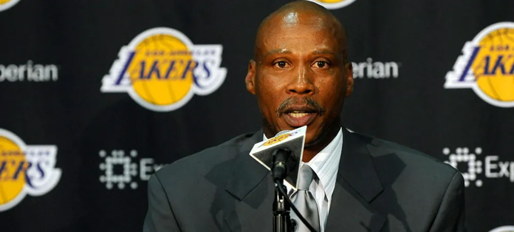 Byron Scott: Russell não é Magic Johnson