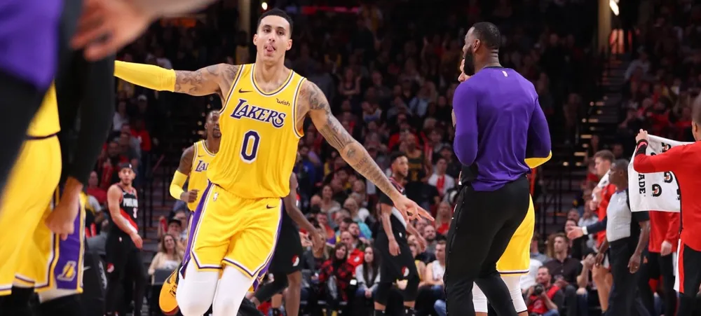Lakers vence em Portland e encerra sequência histórica