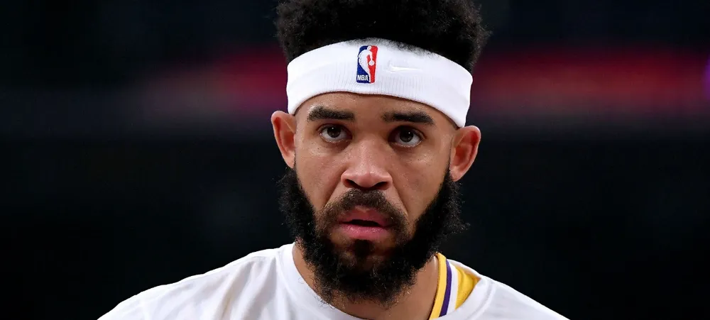 NBA: JaVale McGee acaba acertando com rival californiano do Lakers
