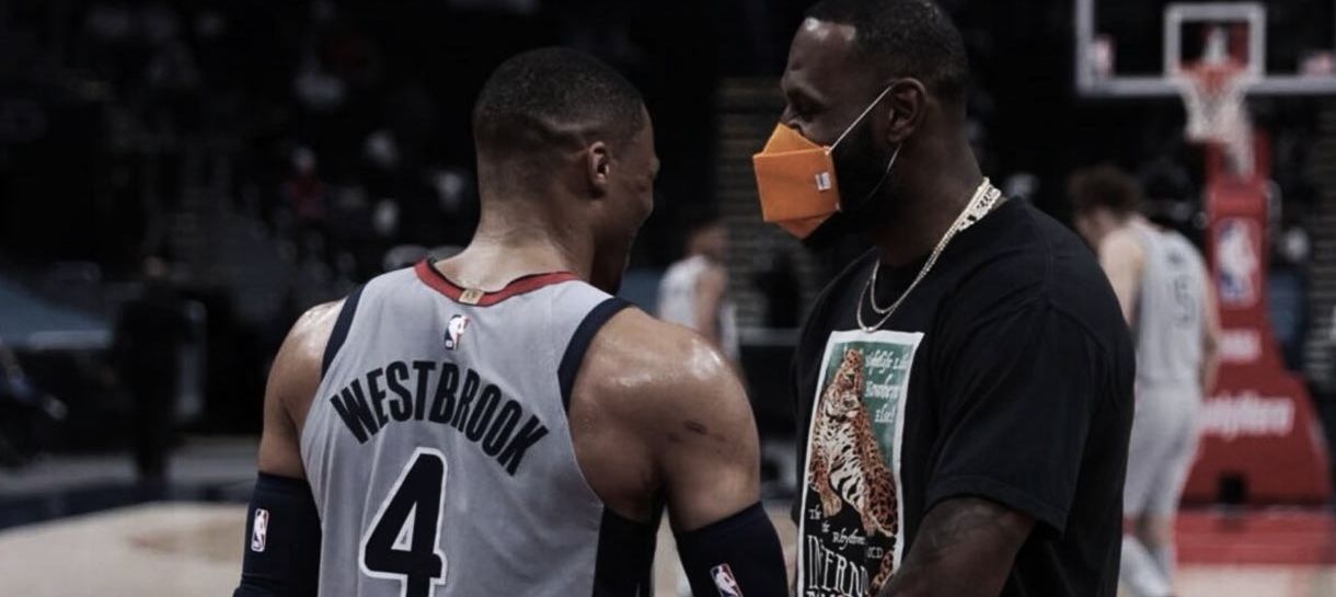 NBA: LeBron James se enfurece com torcedor que jogou pipoca em Westbrook