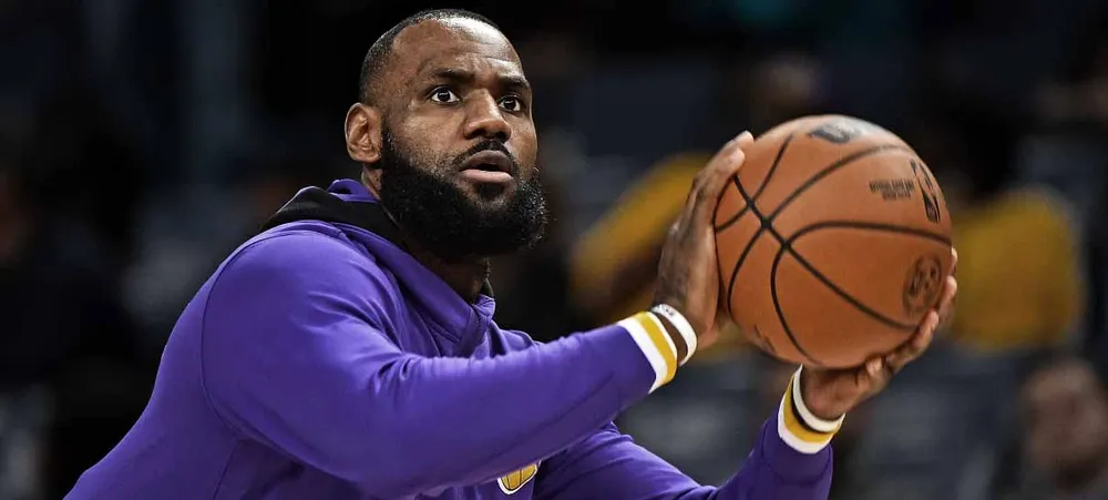 NBA: LeBron James vai precisar de ajuda no jogo de despedida do Lakers do Staples Center