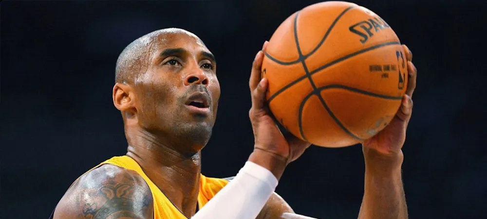 Kobe sendo Kobe contra o Bucks