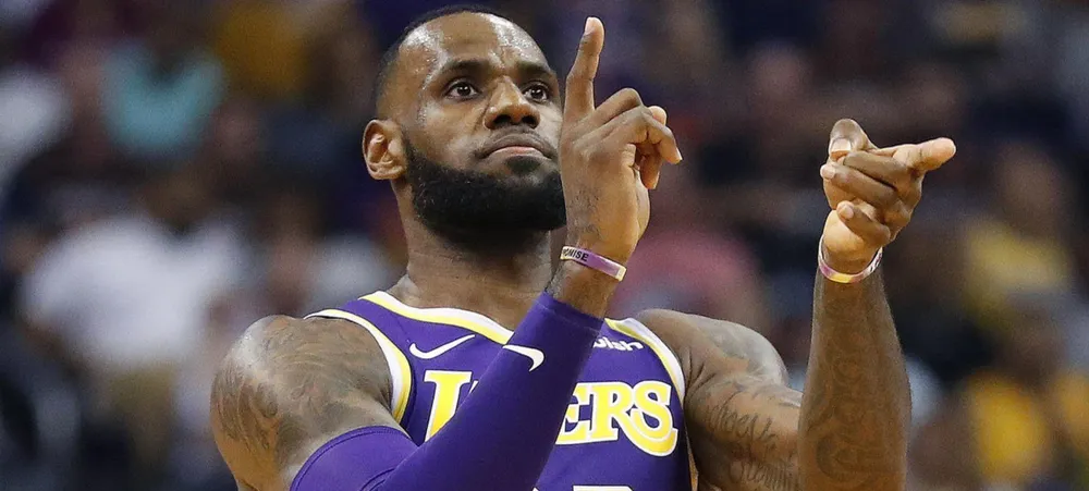 Lakers recebe o Suns para manter sequência de vitórias